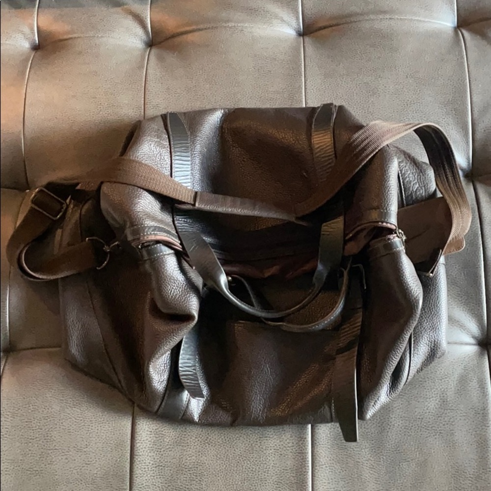 Beautiful Brown Leather Duffel from Black Rivet